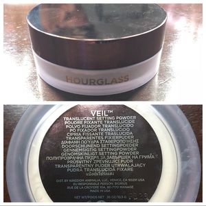 Hourglass Veil Setting Powder, USED ONCE